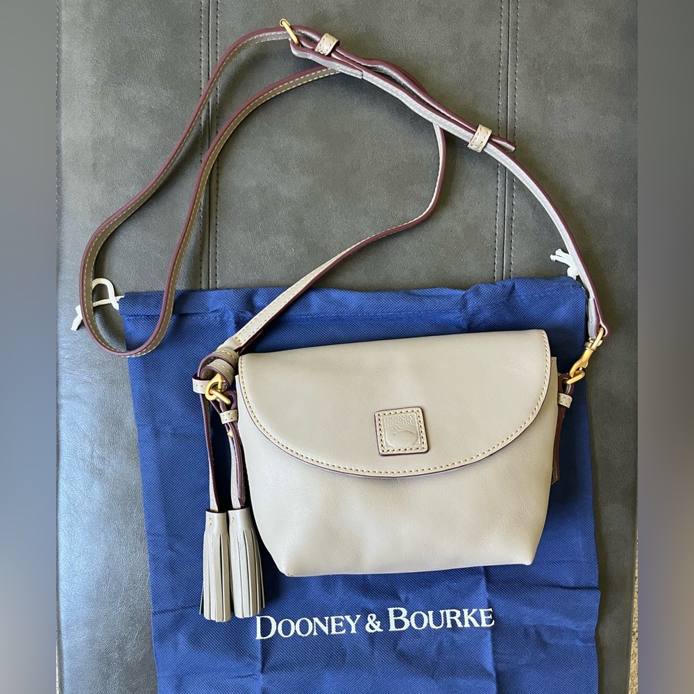 Dooney & Bourke Crossbody